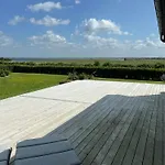 Summer House With Wilderness Bath And Water Views Σπίτι διακοπών Vinderup