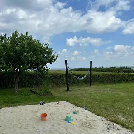 Summer House With Wilderness Bath And Water Views Vinderup